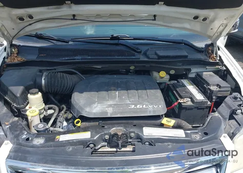 2012 Chrysler Town & Country Limited from USA, damaged, VIN 2C4RC1GG3CR135555